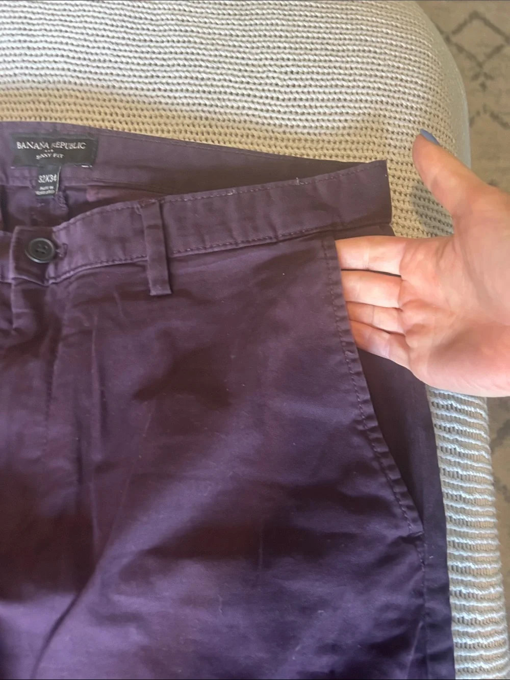 Banana Republic Men’s Dark Plum Chinos 32/34